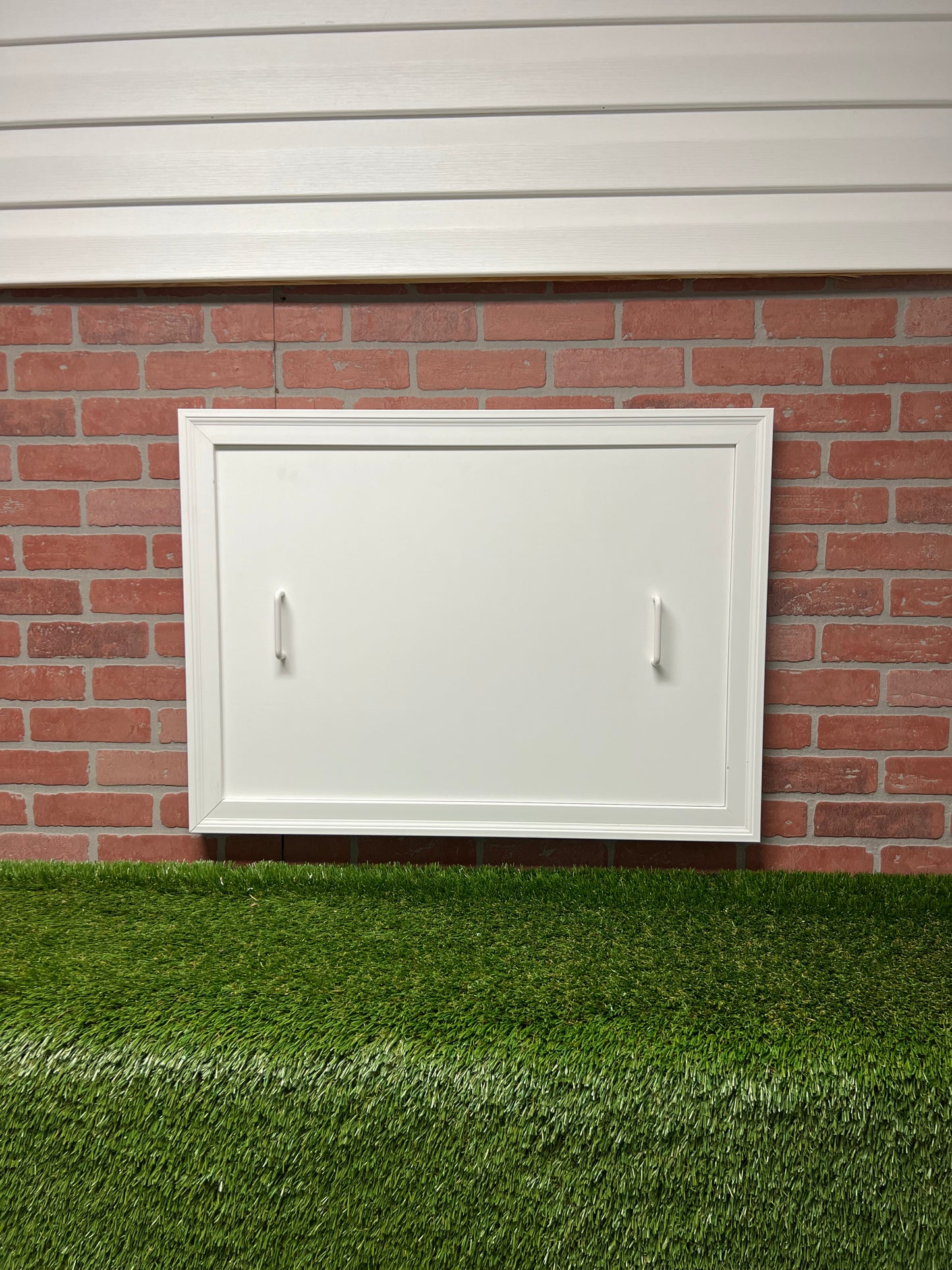 Cathmer Crawlspace Door, Overlay Install 20"x32"