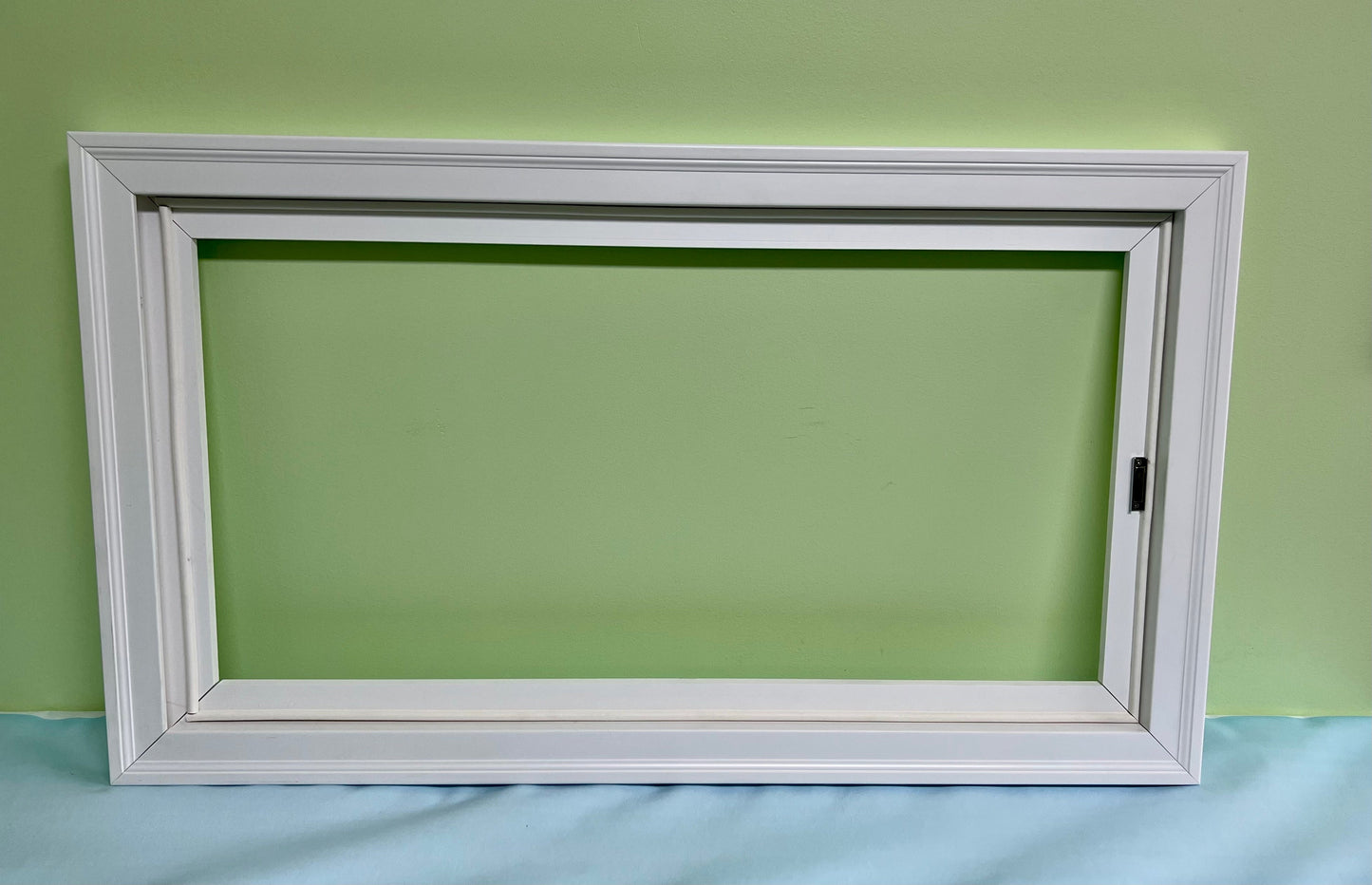 Cathmer Crawlspace Door, Overlay Install 20"x32"