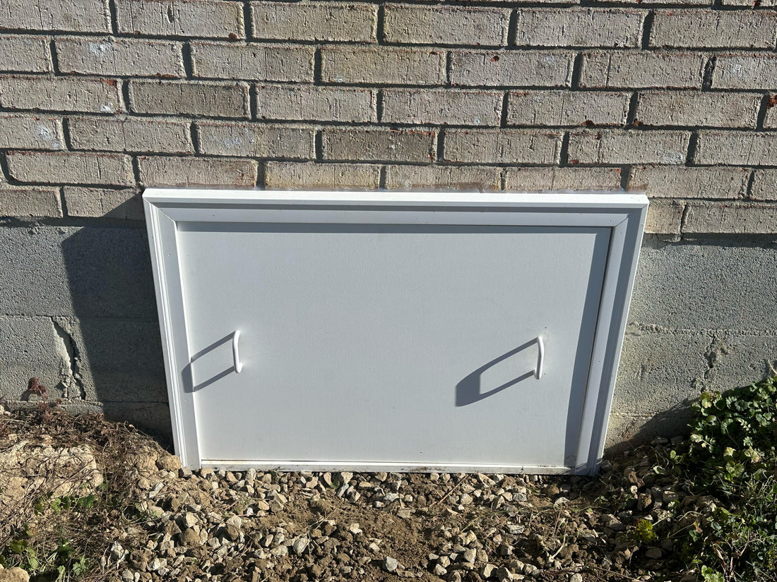 Standard vs Custom Crawl Space Doors: Which Is Better for Contractors?